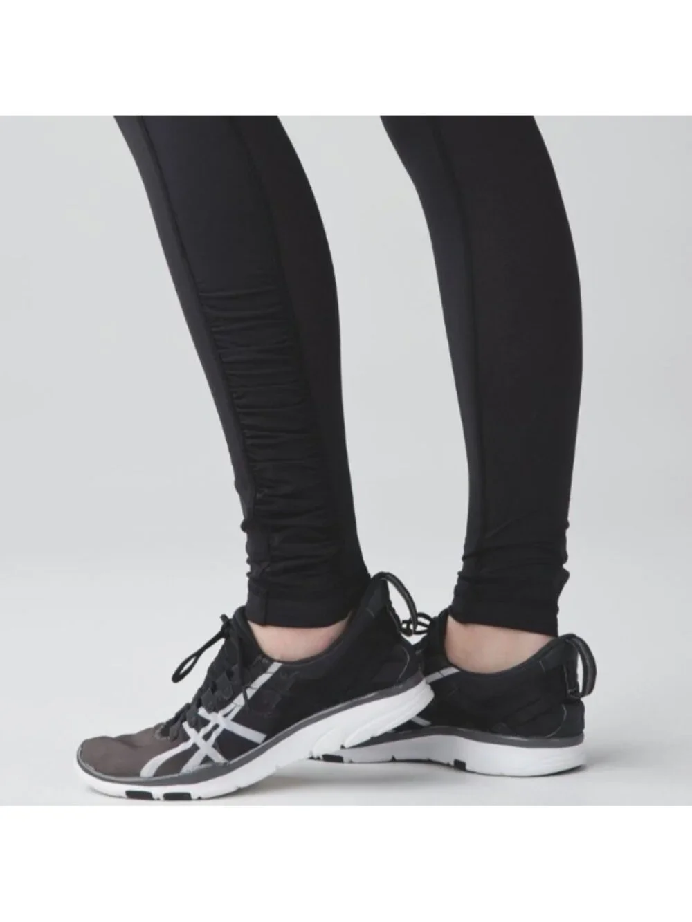 Lululemon Speed Tight Black Ruffle Luxtreme